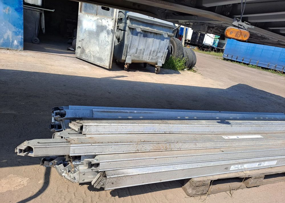 Schmitz Cargobull Belki Doppelstock do naczepy Krone i innych - wyposażenie naczepy - גוף וחלק חיצוני עבור קרון נגרר: תמונה 3 Schmitz Cargobull Belki Doppelstock do naczepy Krone i innych - wyposażenie naczepy - גוף וחלק חיצוני עבור קרון נגרר: תמונה 3