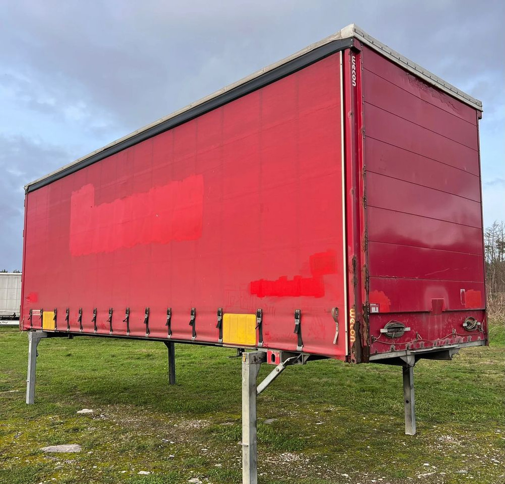 Wecon Zabudowa BDF WECON 19 palet - גוף החלפה עם וילונות צד: תמונה 1 Wecon Zabudowa BDF WECON 19 palet - גוף החלפה עם וילונות צד: תמונה 1