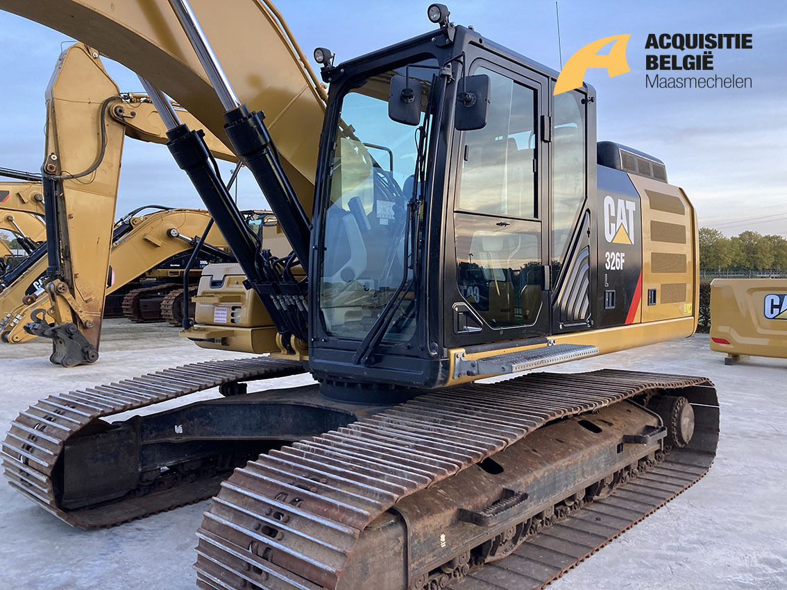 CATERPILLAR 326FL - מחפר סורק: תמונה 2 CATERPILLAR 326FL - מחפר סורק: תמונה 2