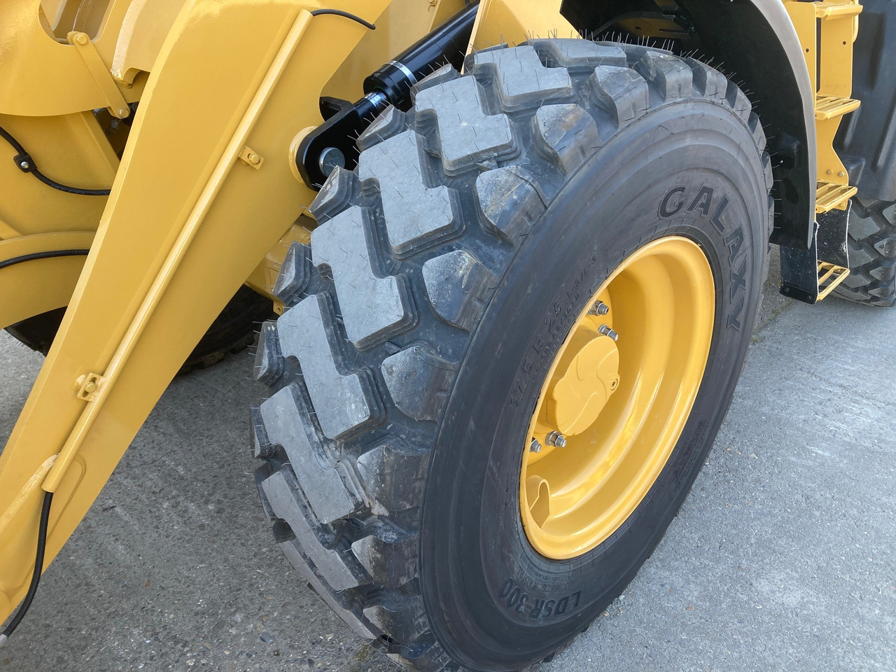 מעמיס גלגלים CATERPILLAR 910: תמונה 10