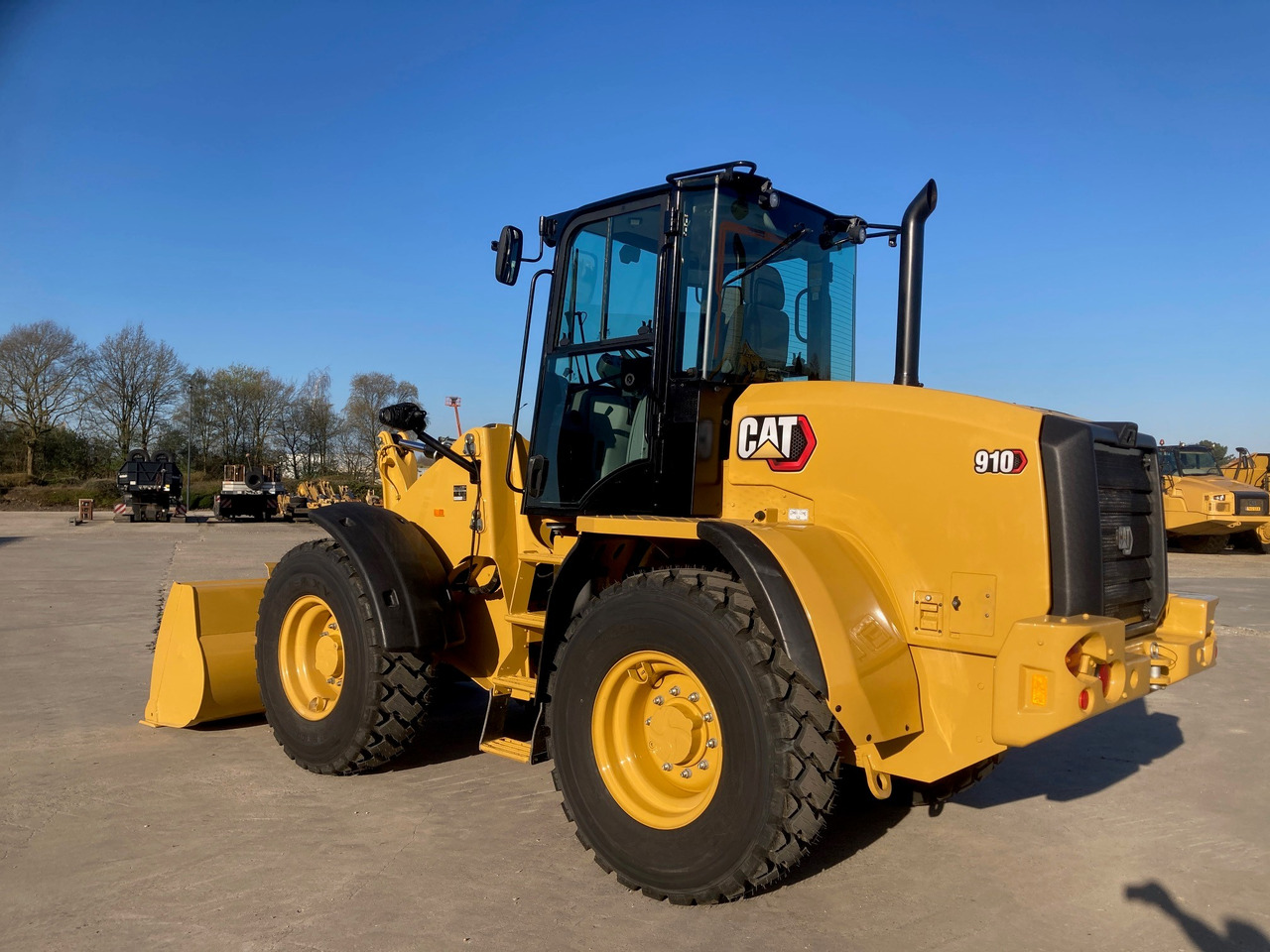 CATERPILLAR 910 - מעמיס גלגלים: תמונה 1 CATERPILLAR 910 - מעמיס גלגלים: תמונה 1