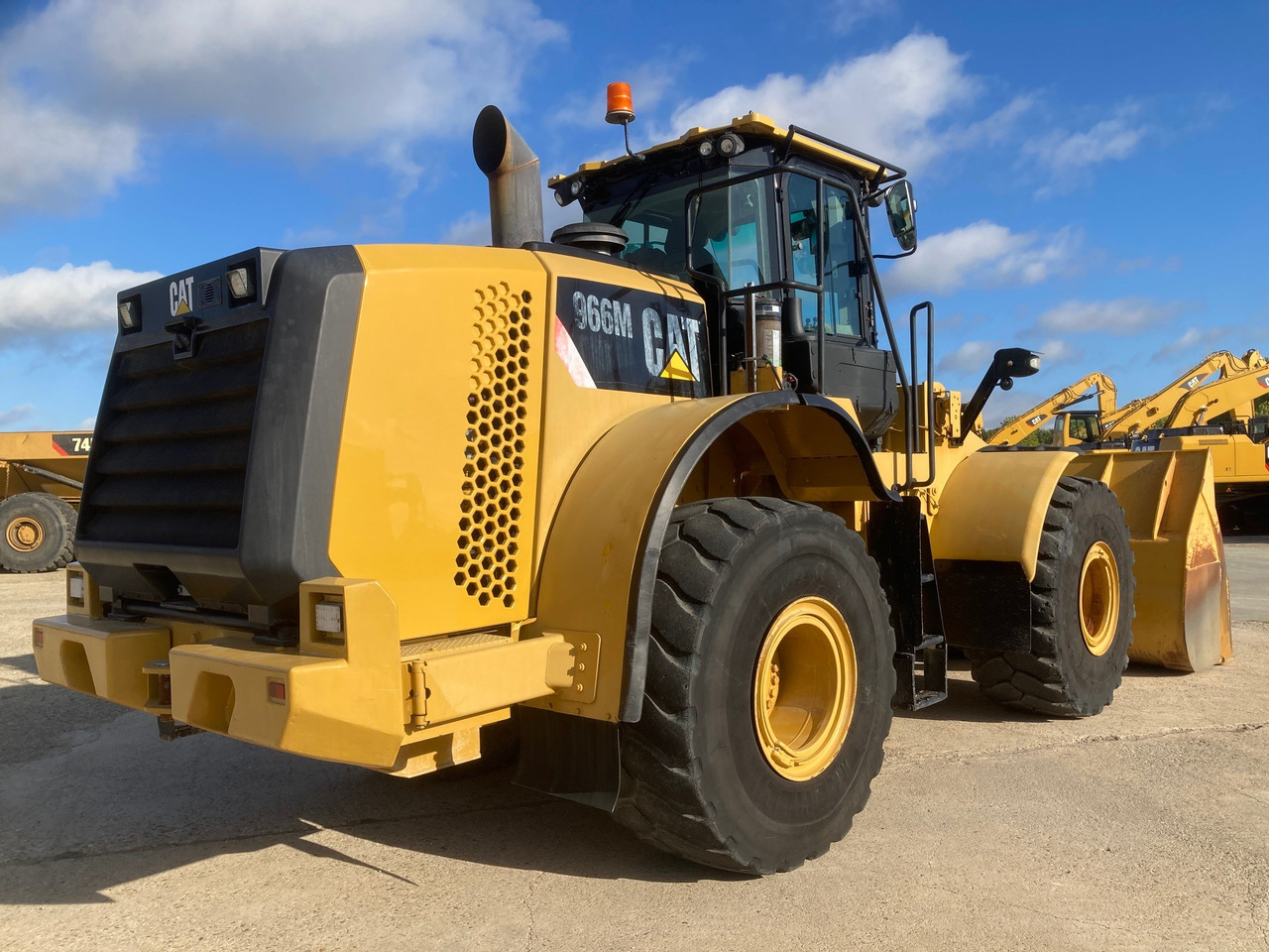 CATERPILLAR 966M - מעמיס גלגלים: תמונה 4 CATERPILLAR 966M - מעמיס גלגלים: תמונה 4