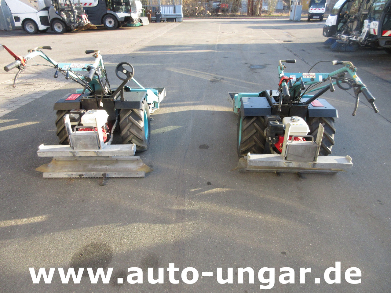 Beachtech Sweepy walk-behind Beachcleaner Strandreiniger Cribleuse de Plage - כלי רכב עירוני/ מיוחד: תמונה 2 Beachtech Sweepy walk-behind Beachcleaner Strandreiniger Cribleuse de Plage - כלי רכב עירוני/ מיוחד: תמונה 2