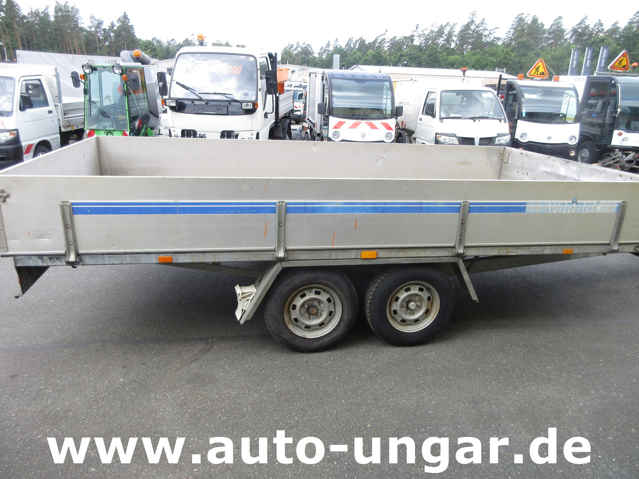 Buhl Variant 2000 Anhänger Pritsche Hochlader 2.000kg Alubordwände - קרון נגרר צד נופל/ שטוח: תמונה 2 Buhl Variant 2000 Anhänger Pritsche Hochlader 2.000kg Alubordwände - קרון נגרר צד נופל/ שטוח: תמונה 2