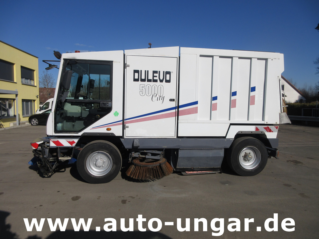 DULEVO 5000 City Hochentleerung Handsaugschlauch Frontbesen 4x4x4 - מטאטא כבישים: תמונה 2 DULEVO 5000 City Hochentleerung Handsaugschlauch Frontbesen 4x4x4 - מטאטא כבישים: תמונה 2