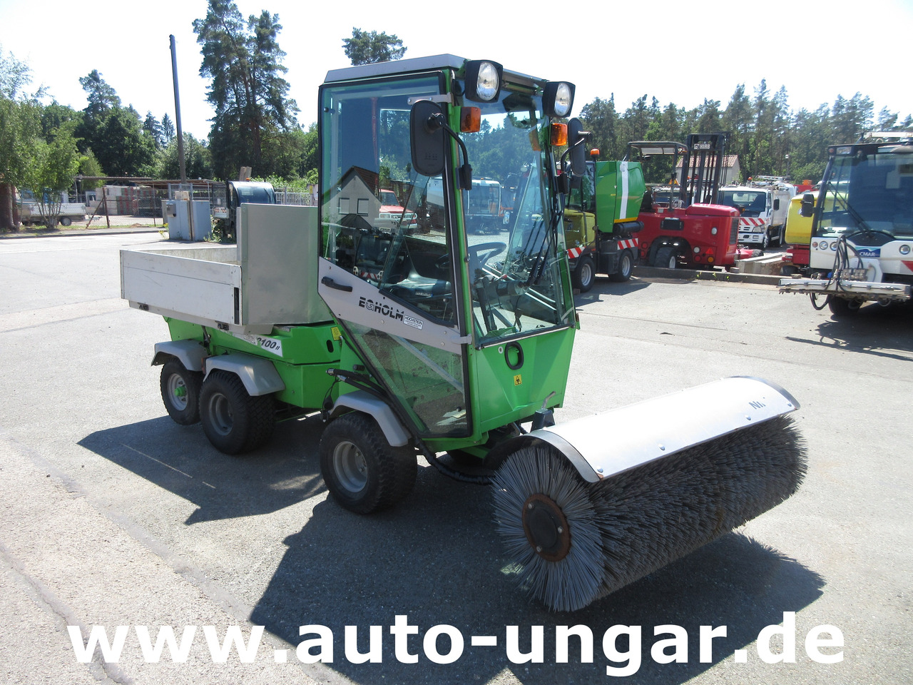 Egholm Nilfisk 2100 Powerflex 4x4 Kipper AHK Hydraulik Bürste Winterdienst - טרקטור עירוני: תמונה 1 Egholm Nilfisk 2100 Powerflex 4x4 Kipper AHK Hydraulik Bürste Winterdienst - טרקטור עירוני: תמונה 1
