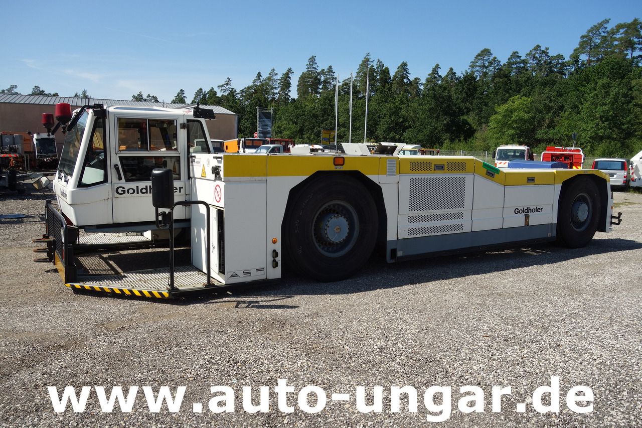GOLDHOFER AST-1 A500 Baujahr 1999 Push-Back towbarless Pushback Liebherr used GSE - טרקטור דחיפה לאחור: תמונה 5 GOLDHOFER AST-1 A500 Baujahr 1999 Push-Back towbarless Pushback Liebherr used GSE - טרקטור דחיפה לאחור: תמונה 5