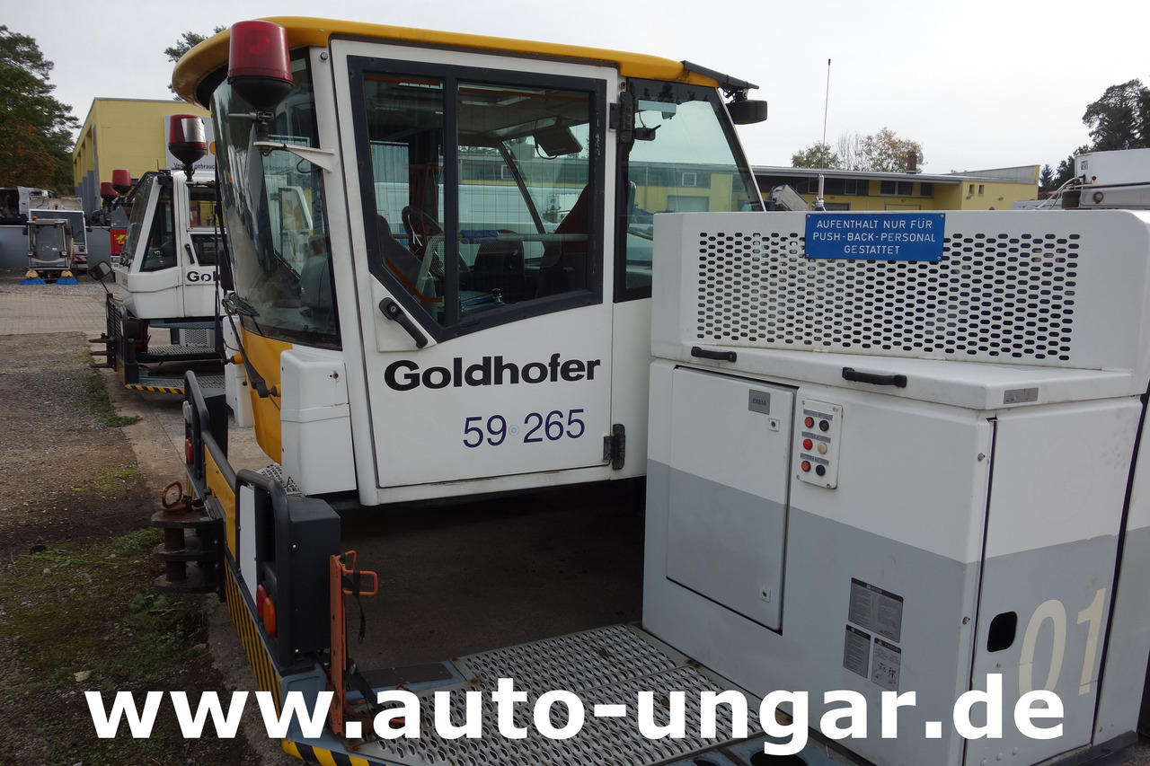 טרקטור דחיפה לאחור Goldhofer AST-1X 1360 Allradlenkung 6x6 towbarless Pushback Airbus A380 Deutz TCD 2015 V08 - 1.360PS: תמונה 22 טרקטור דחיפה לאחור Goldhofer AST-1X 1360 Allradlenkung 6x6 towbarless Pushback Airbus A380 Deutz TCD 2015 V08 - 1.360PS: תמונה 22