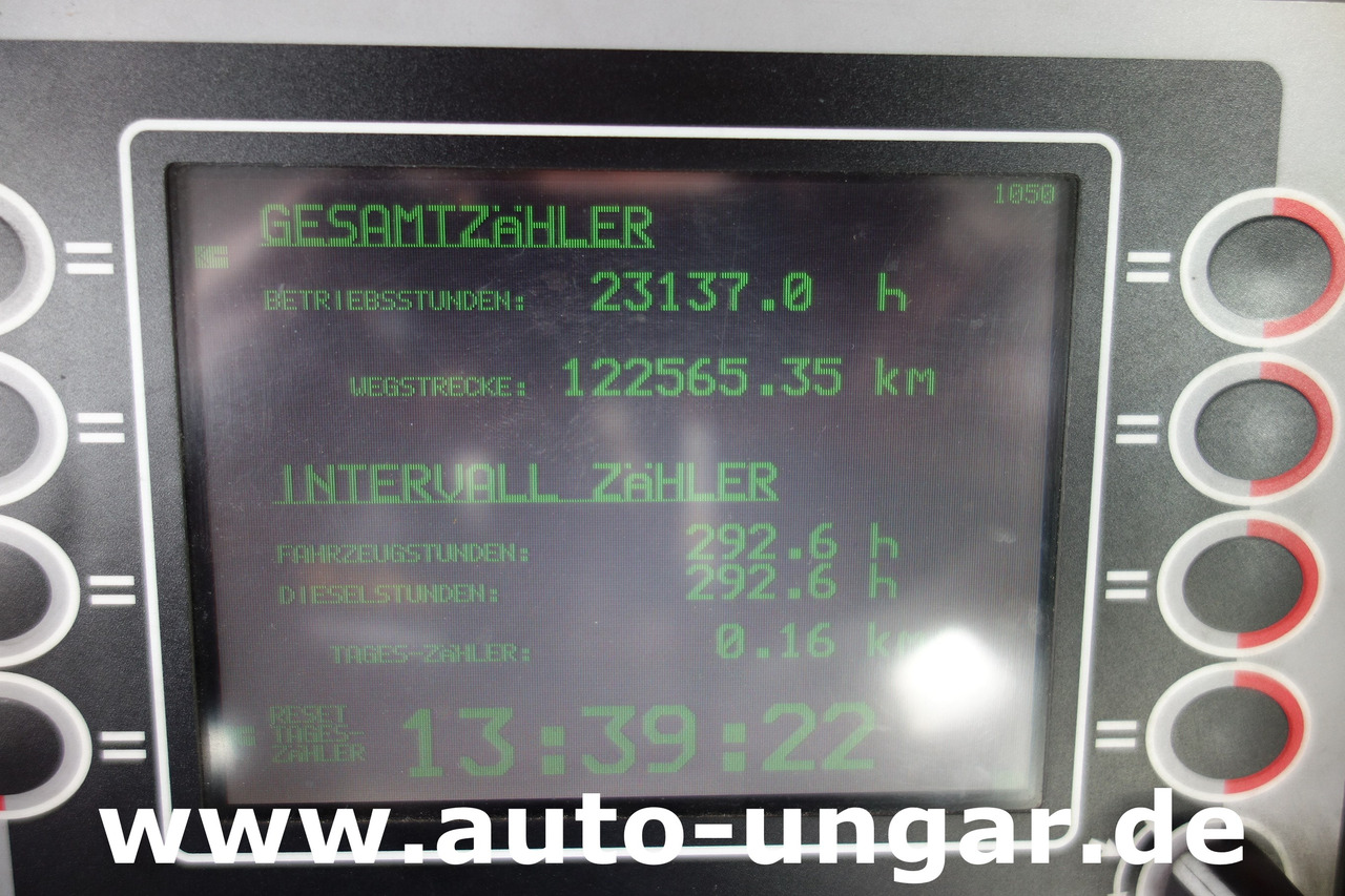 טרקטור דחיפה לאחור Goldhofer AST-1X 1360 Allradlenkung 6x6 towbarless Pushback Airbus A380 Deutz TCD 2015 V08 - 1.360PS: תמונה 26 טרקטור דחיפה לאחור Goldhofer AST-1X 1360 Allradlenkung 6x6 towbarless Pushback Airbus A380 Deutz TCD 2015 V08 - 1.360PS: תמונה 26
