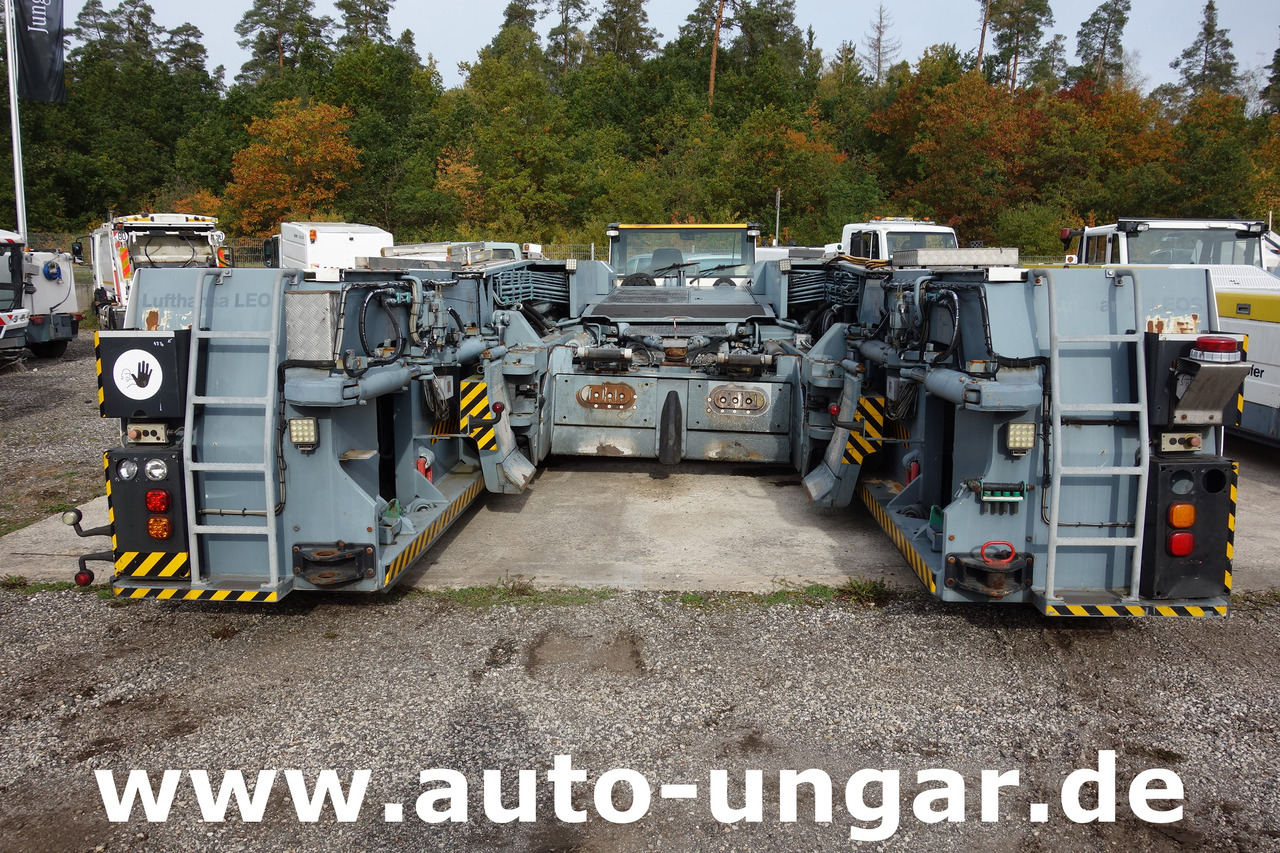 Goldhofer AST-1X 1360 Allradlenkung 6x6 towbarless Pushback Airbus A380 Deutz TCD 2015 V08 - 1.360PS - טרקטור דחיפה לאחור: תמונה 5 Goldhofer AST-1X 1360 Allradlenkung 6x6 towbarless Pushback Airbus A380 Deutz TCD 2015 V08 - 1.360PS - טרקטור דחיפה לאחור: תמונה 5