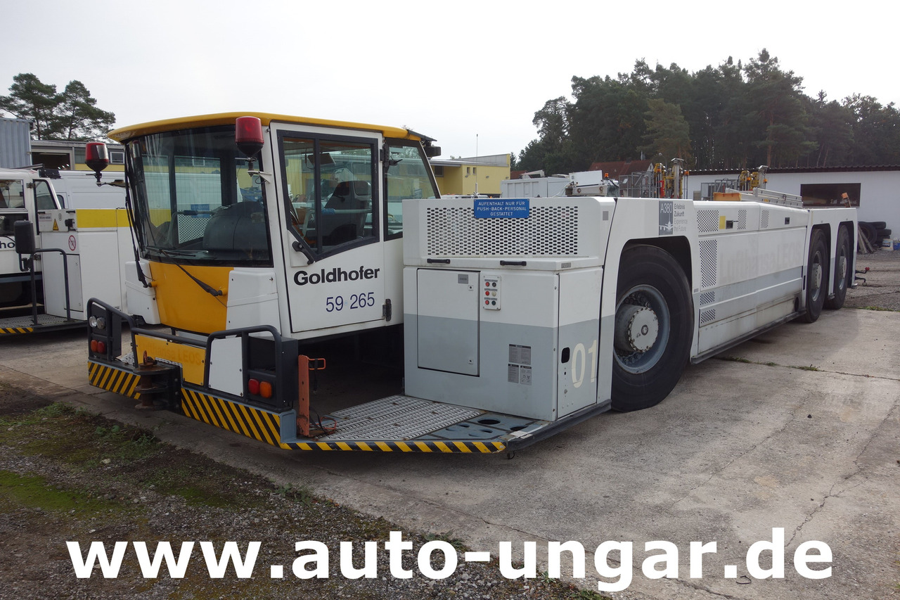 Goldhofer AST-1X 1360 Allradlenkung 6x6 towbarless Pushback Airbus A380 Deutz TCD 2015 V08 - 1.360PS - טרקטור דחיפה לאחור: תמונה 3 Goldhofer AST-1X 1360 Allradlenkung 6x6 towbarless Pushback Airbus A380 Deutz TCD 2015 V08 - 1.360PS - טרקטור דחיפה לאחור: תמונה 3