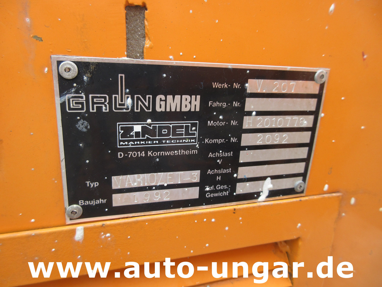 מכונת אספלט Graco LineLazer II 5900  auf Zindel VarioZet Linedriver Perlstreuer + Airless-Farb-Spritze Hofmann: תמונה 13