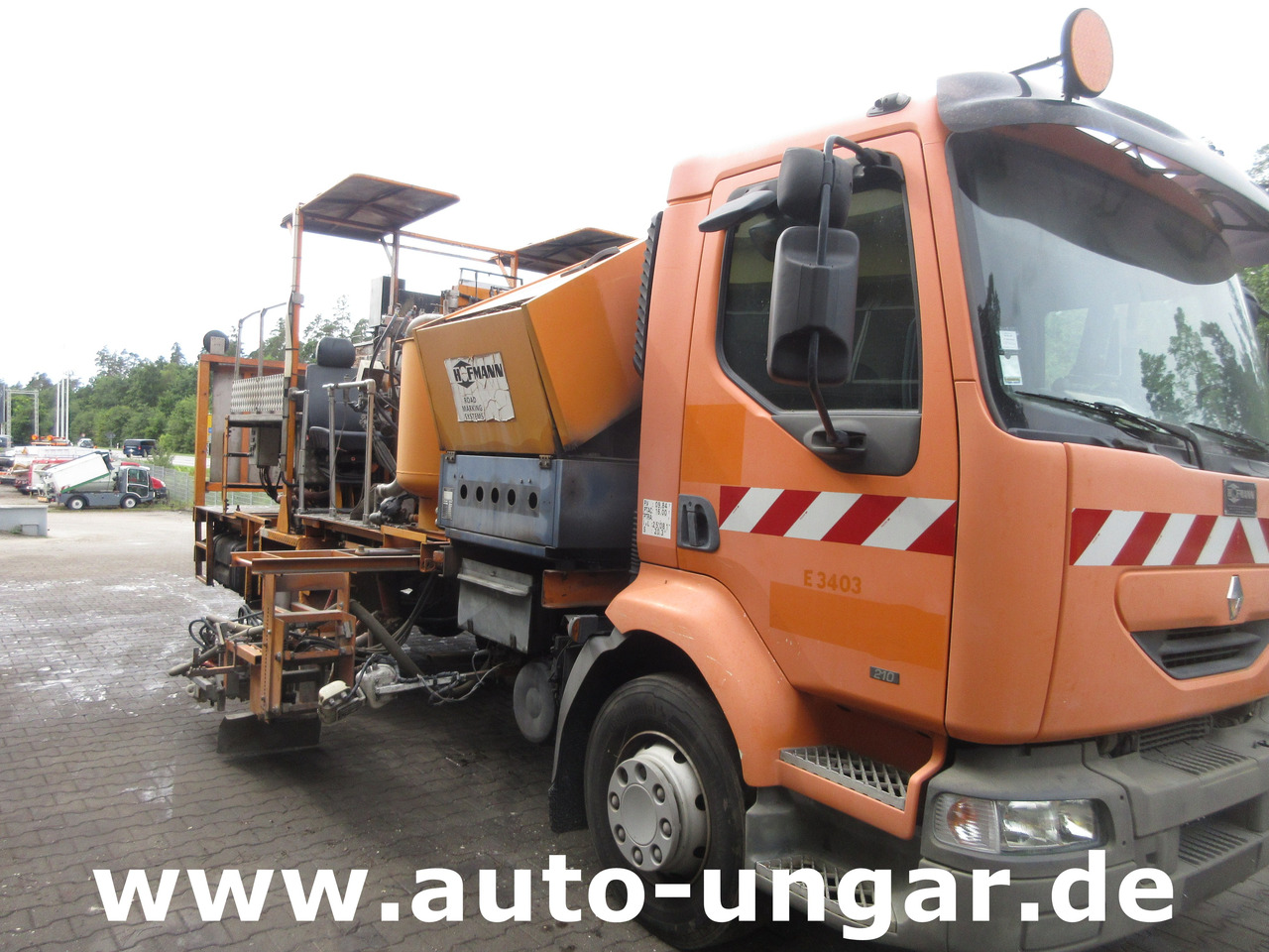 Hofmann H75 - 1000 Thermoplastic Roadmarking Machine Truck Mounted Hot Paint - מכונת אספלט: תמונה 2 Hofmann H75 - 1000 Thermoplastic Roadmarking Machine Truck Mounted Hot Paint - מכונת אספלט: תמונה 2