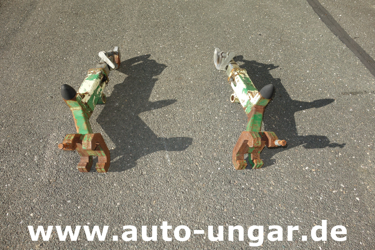 JOHN DEERE Traktor Unterlenker mit Fanghaken - טרקטור חקלאי: תמונה 3 JOHN DEERE Traktor Unterlenker mit Fanghaken - טרקטור חקלאי: תמונה 3