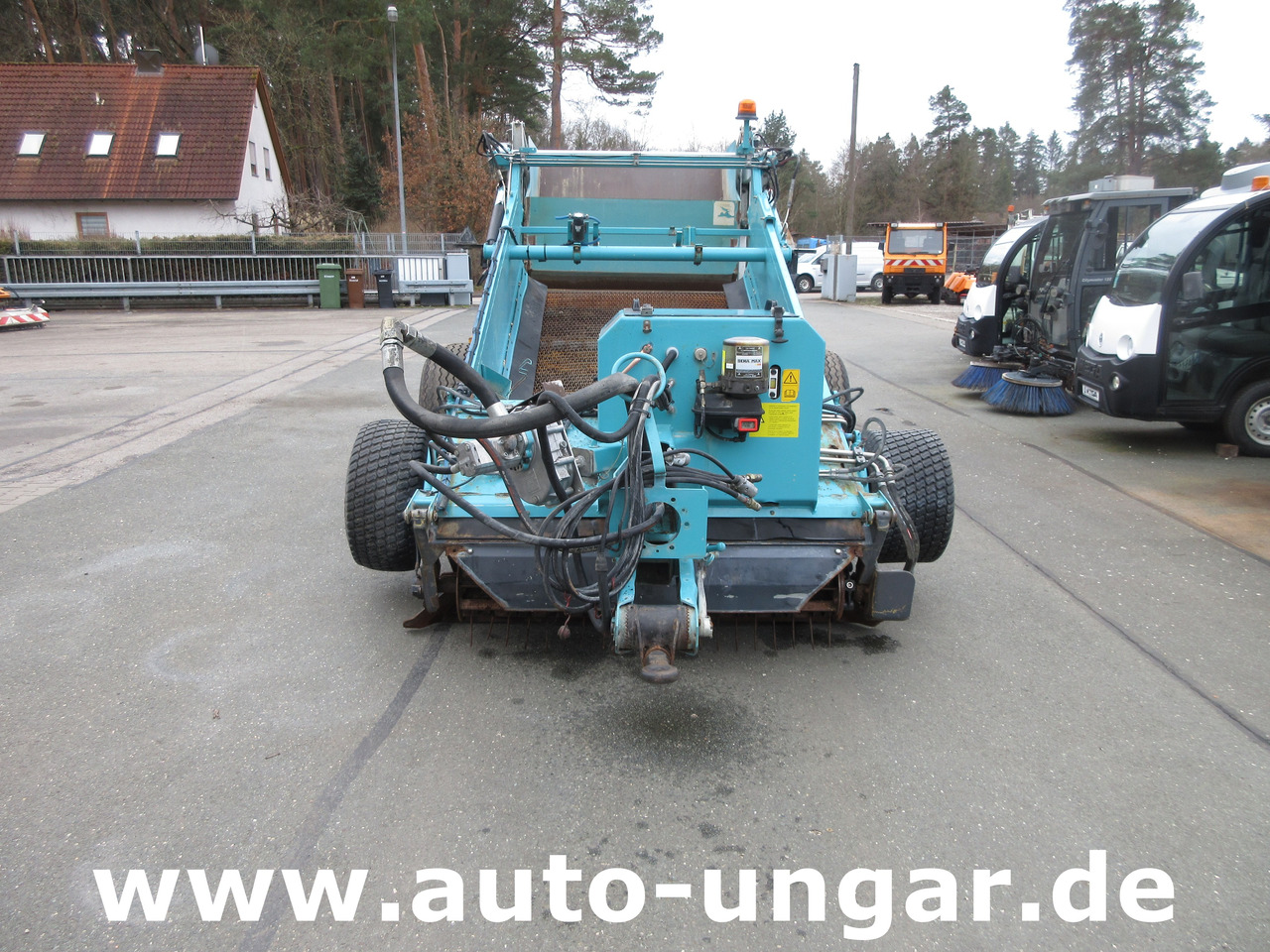 Kässbohrer BeachTech 2000 Strandreiniger Beachcleaner Nettoyeur Cribleuse de Plage - כלי רכב עירוני/ מיוחד: תמונה 2 Kässbohrer BeachTech 2000 Strandreiniger Beachcleaner Nettoyeur Cribleuse de Plage - כלי רכב עירוני/ מיוחד: תמונה 2