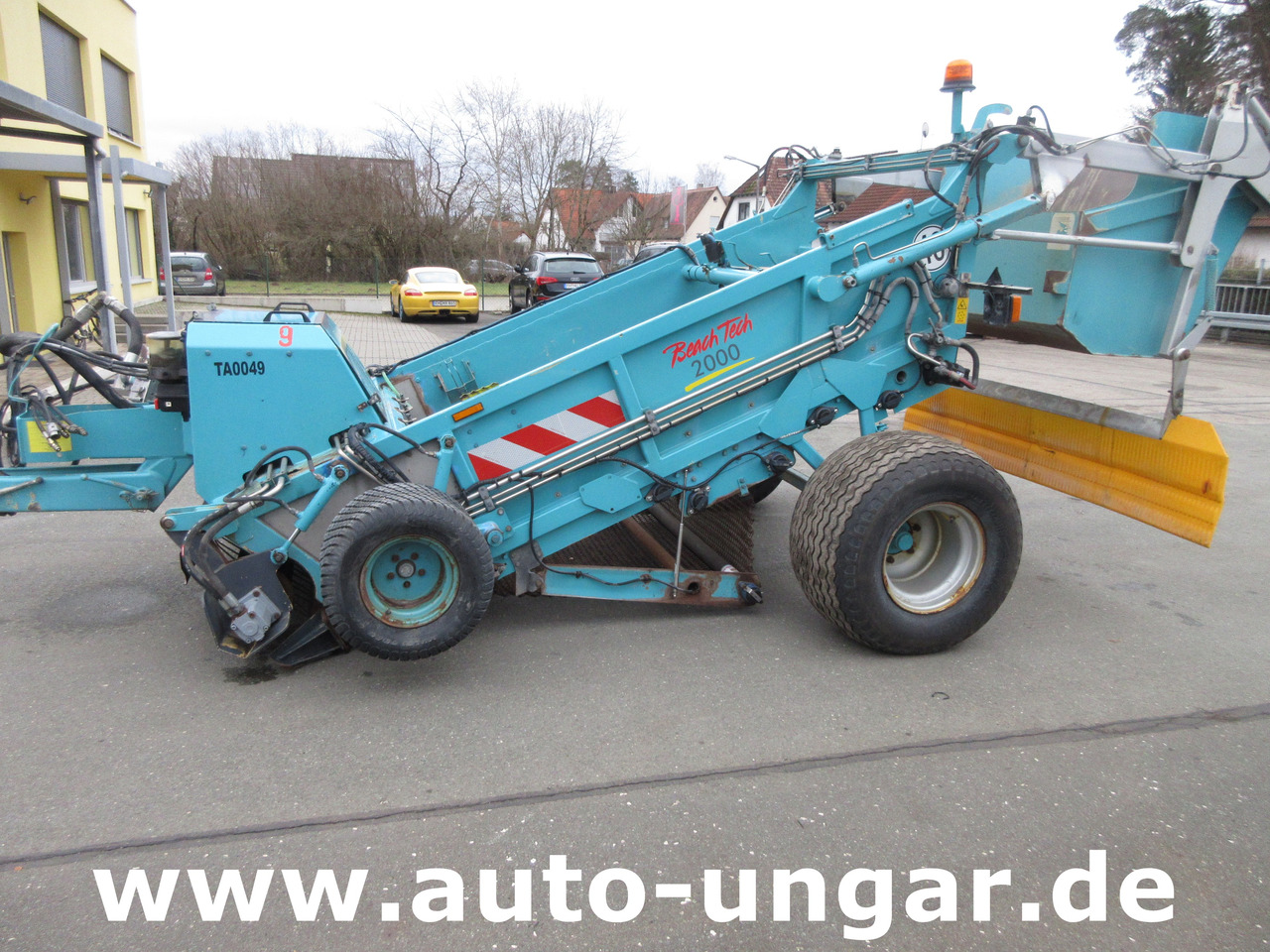 Kässbohrer BeachTech 2000 Strandreiniger Beachcleaner Nettoyeur Cribleuse de Plage - כלי רכב עירוני/ מיוחד: תמונה 4 Kässbohrer BeachTech 2000 Strandreiniger Beachcleaner Nettoyeur Cribleuse de Plage - כלי רכב עירוני/ מיוחד: תמונה 4