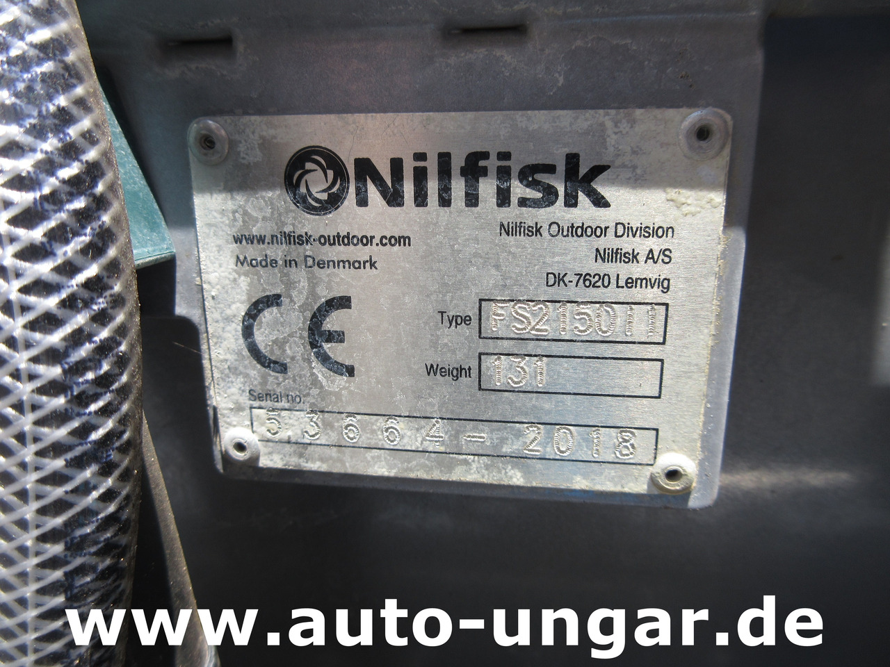 מטאטא כבישים NILFISK Park Ranger 2150 Egholm Geräteträger mit Kehraufbau Baujahr 2018 Perkins: תמונה 11