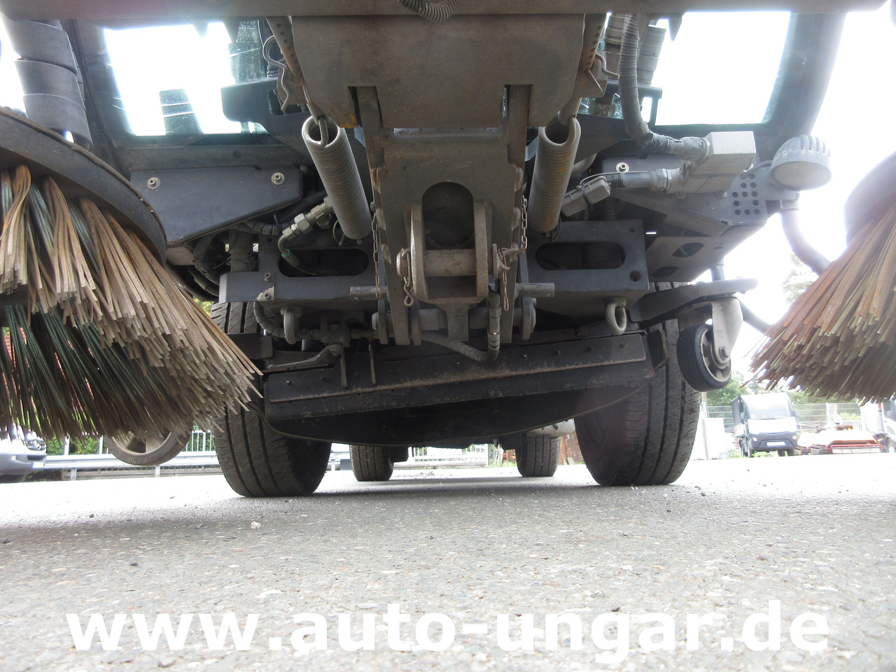 Nilfisk CR3500 CityRanger Schmidt Flexigo Multigo 4x4 Kehrmaschine Geräteträger - מטאטא כבישים: תמונה 4 Nilfisk CR3500 CityRanger Schmidt Flexigo Multigo 4x4 Kehrmaschine Geräteträger - מטאטא כבישים: תמונה 4