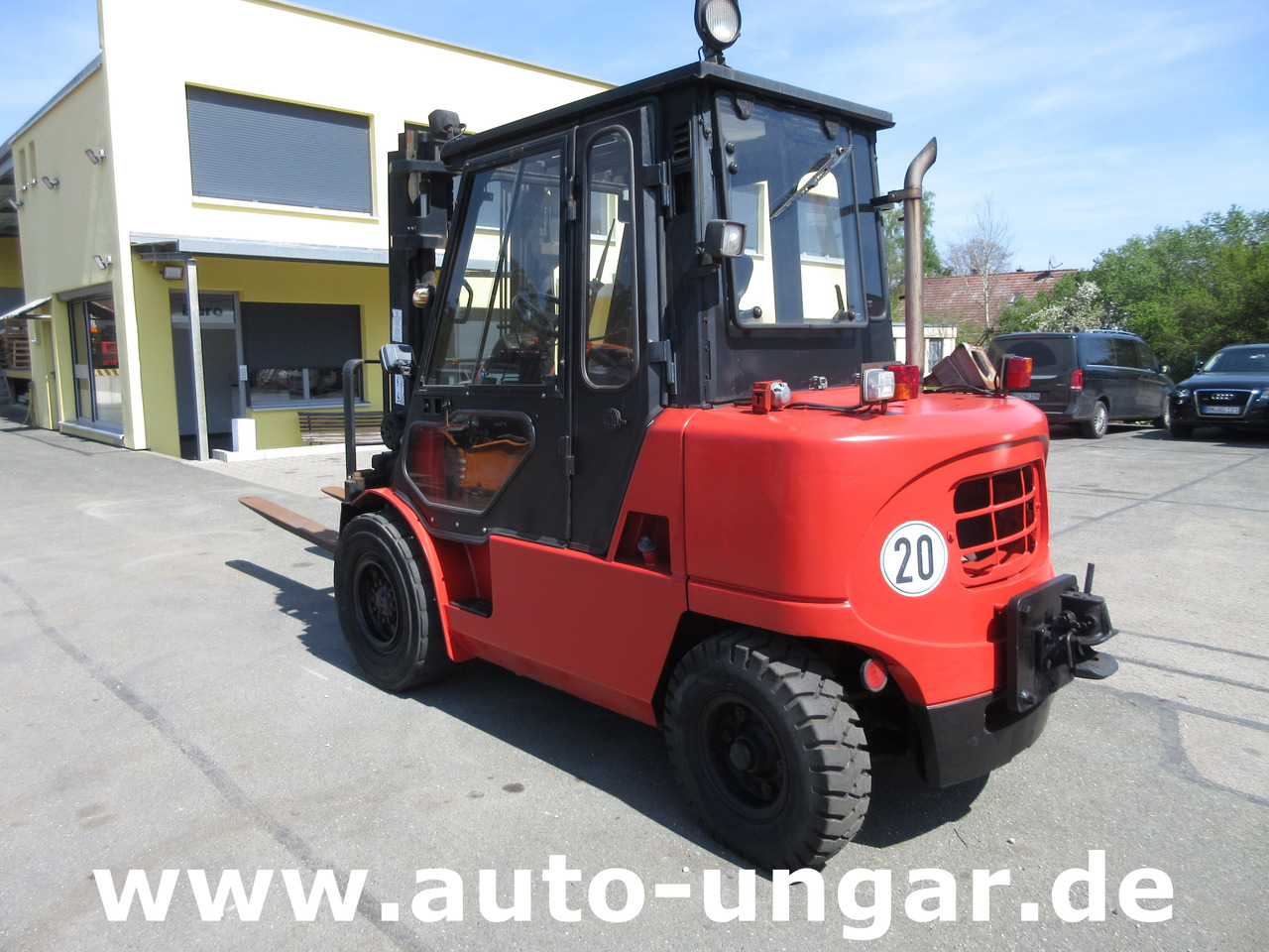 Nissan F04D 400 Diesel Gabelstapler 4.000kg Motorschaden Bj. 2002 - מלגזת סולר: תמונה 5 Nissan F04D 400 Diesel Gabelstapler 4.000kg Motorschaden Bj. 2002 - מלגזת סולר: תמונה 5