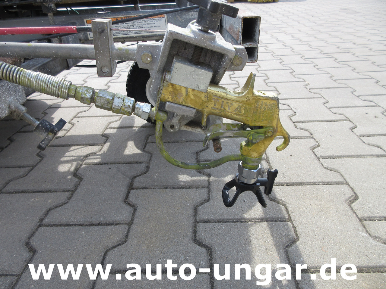 ProSign Speeflo Powrliner 6900 Graco 200HS Roadmarking Machine Airless Markiermaschine - מכונת בנייה: תמונה 4 ProSign Speeflo Powrliner 6900 Graco 200HS Roadmarking Machine Airless Markiermaschine - מכונת בנייה: תמונה 4