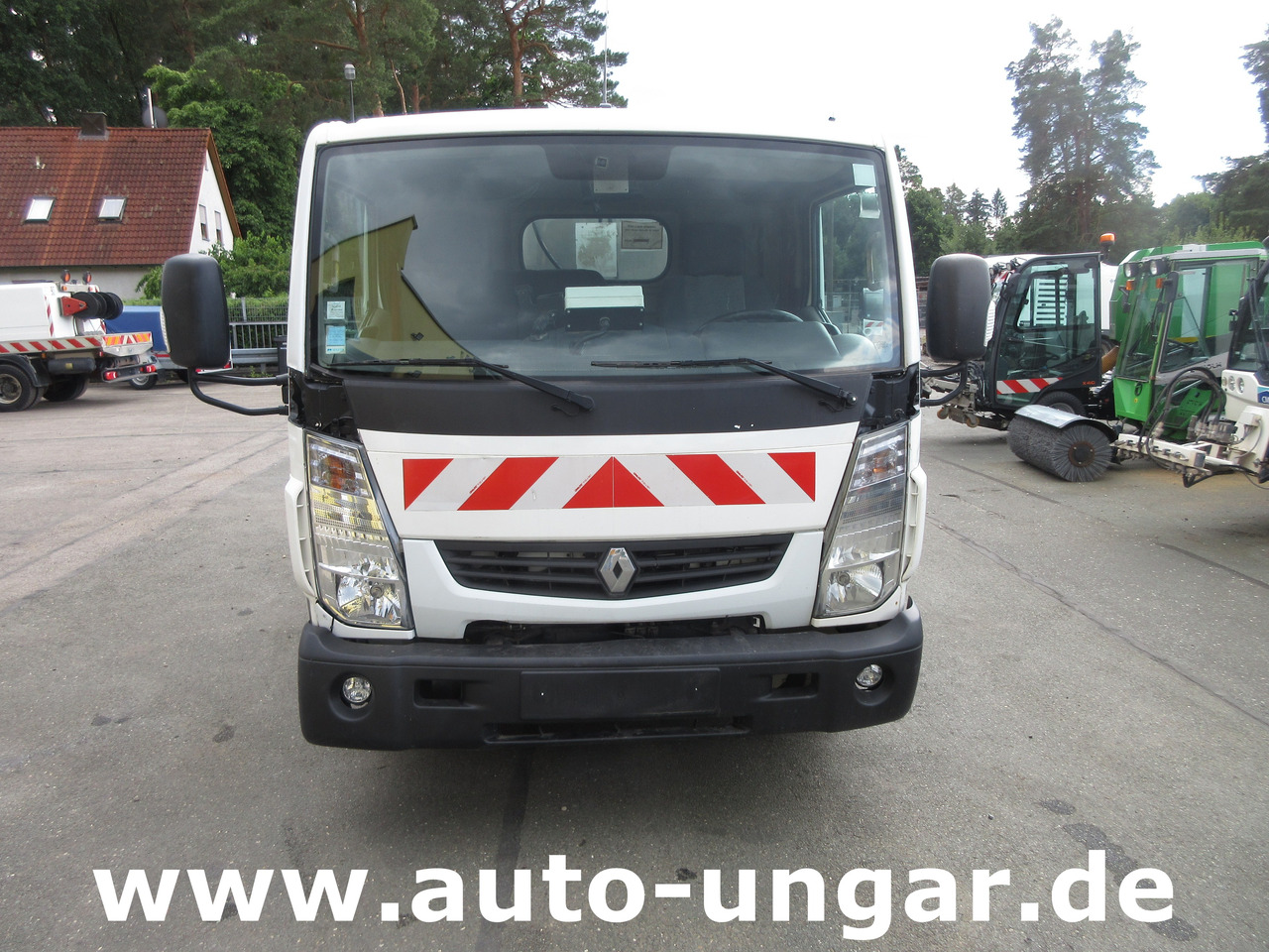 RENAULT Maxity 3.500kg Faun Provence Benne Müllwagen 5m³ Alumulde mit Presse - משאית אשפה: תמונה 2 RENAULT Maxity 3.500kg Faun Provence Benne Müllwagen 5m³ Alumulde mit Presse - משאית אשפה: תמונה 2