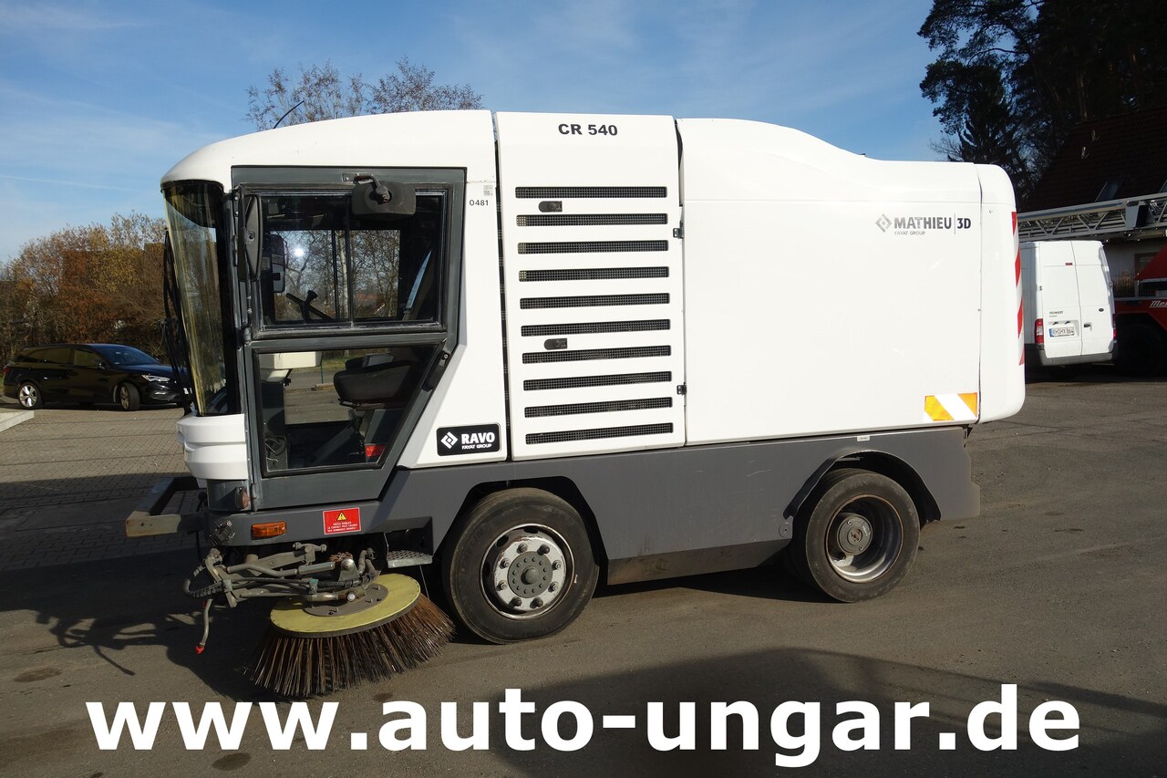 Ravo CR 540 Bj. 2013 Kehrmschine Straßenkehrer Streetsweeper Kommunalfahrzeug - מטאטא כבישים: תמונה 4 Ravo CR 540 Bj. 2013 Kehrmschine Straßenkehrer Streetsweeper Kommunalfahrzeug - מטאטא כבישים: תמונה 4
