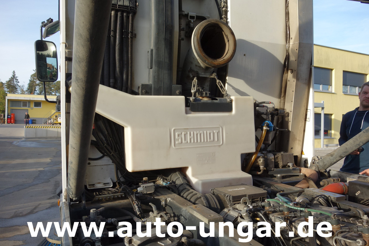 SCHMIDT Cleango 500 EURO 5 3. Besen Baujahr 2013 Kehrmaschine Straßenkehrmaschine - מטאטא כבישים: תמונה 4 SCHMIDT Cleango 500 EURO 5 3. Besen Baujahr 2013 Kehrmaschine Straßenkehrmaschine - מטאטא כבישים: תמונה 4