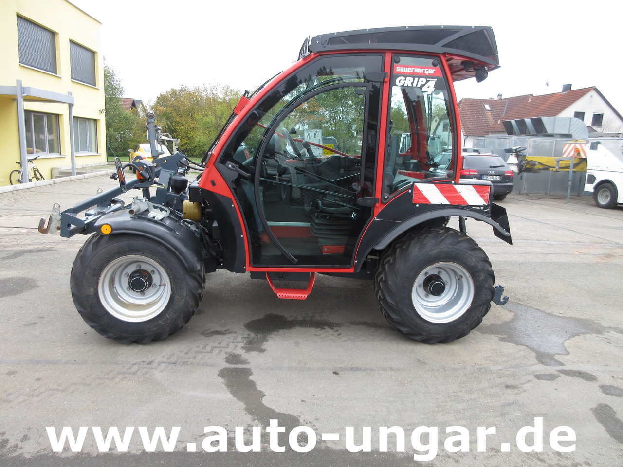Sauerburger Grip 4 - 75 Standard Hangschlepper Bergtraktot Aebi TT Reform Metrac - מכסחת זרוע: תמונה 3 Sauerburger Grip 4 - 75 Standard Hangschlepper Bergtraktot Aebi TT Reform Metrac - מכסחת זרוע: תמונה 3