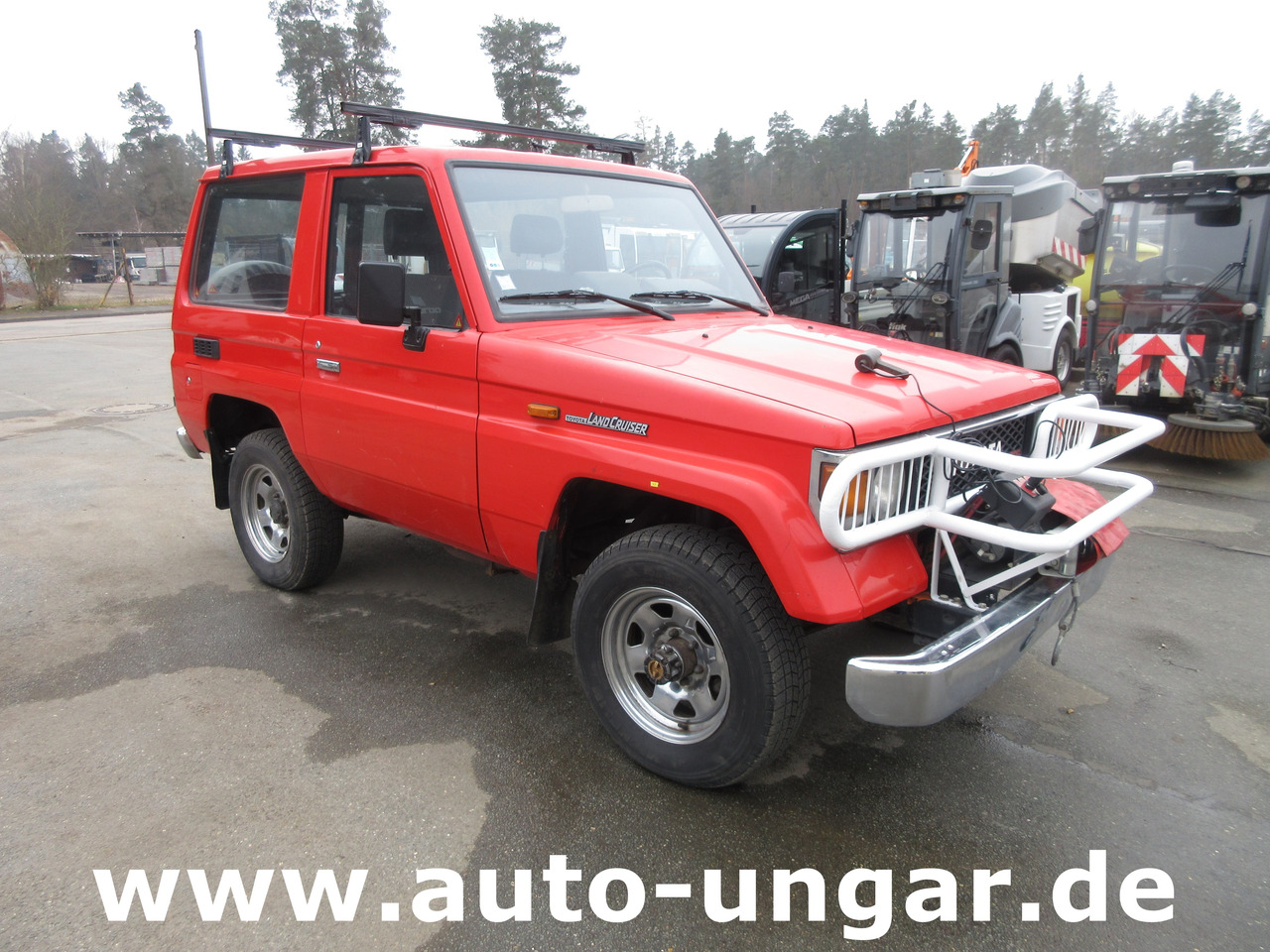 Toyota Landcruiser LX turbo LJ70 4x4 AHK Winde ex Feuerwehr - טנדר: תמונה 1 Toyota Landcruiser LX turbo LJ70 4x4 AHK Winde ex Feuerwehr - טנדר: תמונה 1