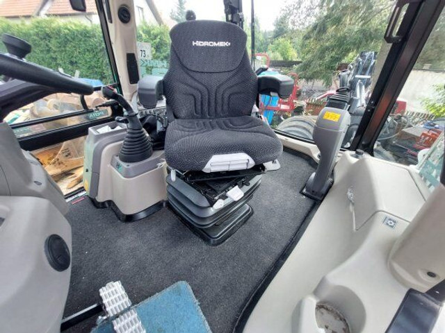 Hidromek HMK 102 B - מחפרון: תמונה 3 Hidromek HMK 102 B - מחפרון: תמונה 3