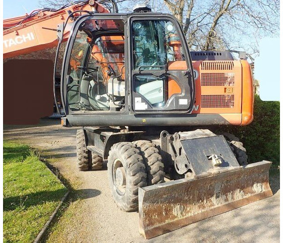 Hitachi Zaxis 140W-5B - מחפר גלגלים: תמונה 2 Hitachi Zaxis 140W-5B - מחפר גלגלים: תמונה 2