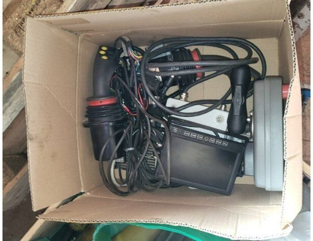 מגרסת עץ Jenz HEM 582Z +Palfinger Epsilon M70F +tandem 19.5t(docs MACHINE): תמונה 9