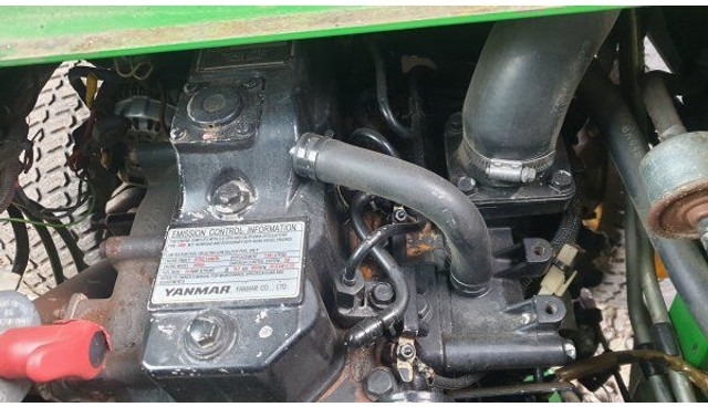 John Deere 1565 Serie II 4WD + MCS 600H - מכסחת גינה: תמונה 5 John Deere 1565 Serie II 4WD + MCS 600H - מכסחת גינה: תמונה 5