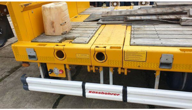 Kässbohrer LB4E - סמיטריילר עם מטען נמוך: תמונה 4 Kässbohrer LB4E - סמיטריילר עם מטען נמוך: תמונה 4