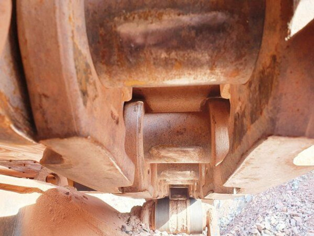 מחפר סורק Liebherr R 984C HD (125t): תמונה 14
