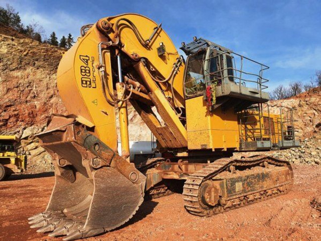 מחפר סורק Liebherr R 984C HD (125t): תמונה 6