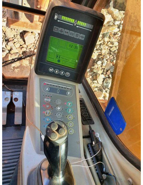 מחפר סורק Liebherr R 984C HD (125t): תמונה 8