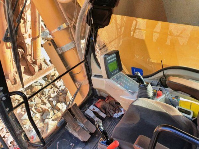 Liebherr R 984C HD (125t) - מחפר: תמונה 5 Liebherr R 984C HD (125t) - מחפר: תמונה 5