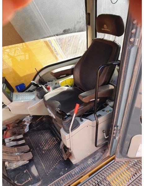 מחפר סורק Liebherr R 984C HD (125t): תמונה 7
