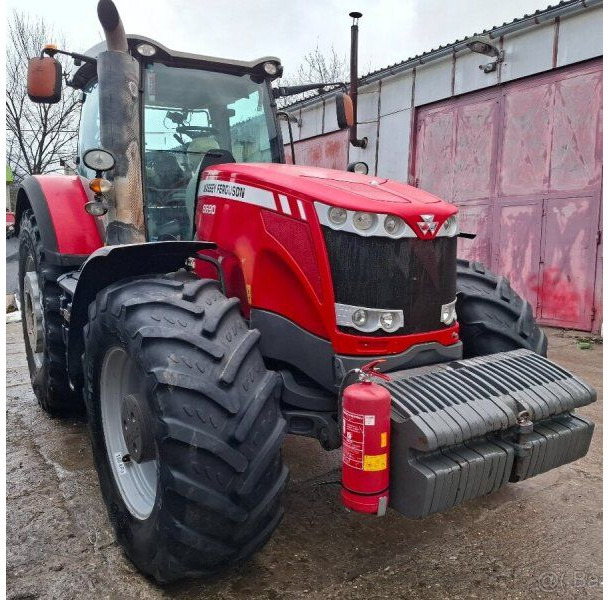 Massey Ferguson 8690 (MF) - טרקטור חקלאי: תמונה 1 Massey Ferguson 8690 (MF) - טרקטור חקלאי: תמונה 1