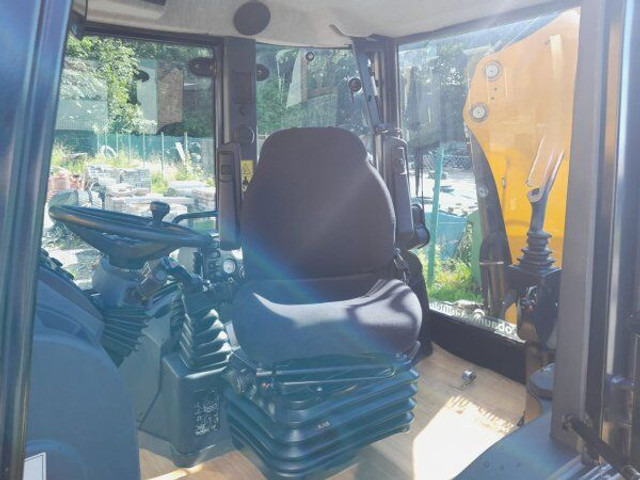 Mecalac TLB 990 - מחפרון: תמונה 3 Mecalac TLB 990 - מחפרון: תמונה 3