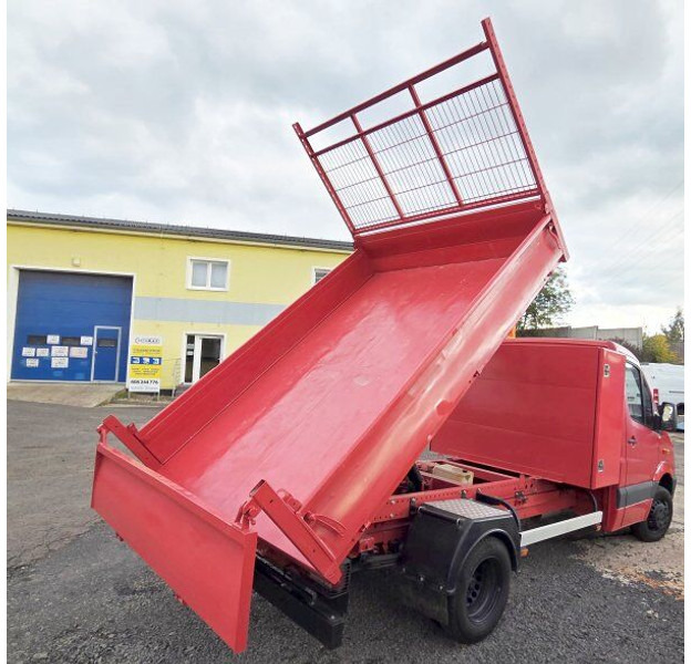 Mercedes-Benz Sprinter 516 CDI 2.2 - כלי רכב מסחרי מזהיר: תמונה 3 Mercedes-Benz Sprinter 516 CDI 2.2 - כלי רכב מסחרי מזהיר: תמונה 3