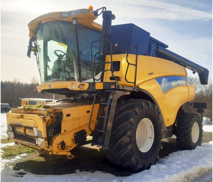 New Holland CR 980 (351) +BISO: VX 750 Crop Ranger +CX100 - מקצרת קומבינה: תמונה 2 New Holland CR 980 (351) +BISO: VX 750 Crop Ranger +CX100 - מקצרת קומבינה: תמונה 2
