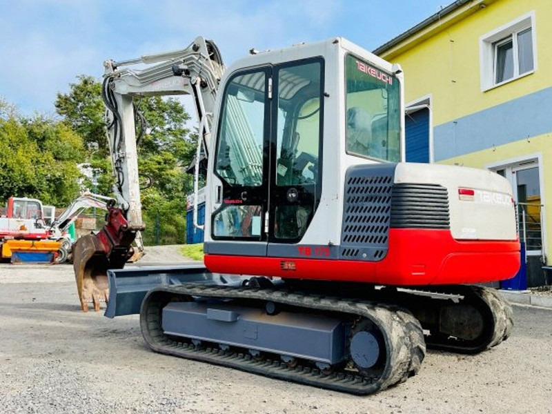 Takeuchi 7t TB175 powertilt - מיני מחפר: תמונה 2 Takeuchi 7t TB175 powertilt - מיני מחפר: תמונה 2