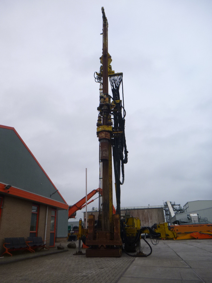 CASAGRANDE C14 ROTATING FOUNDATION ROTARY DRILL - אסדת קידוח: תמונה 4 CASAGRANDE C14 ROTATING FOUNDATION ROTARY DRILL - אסדת קידוח: תמונה 4