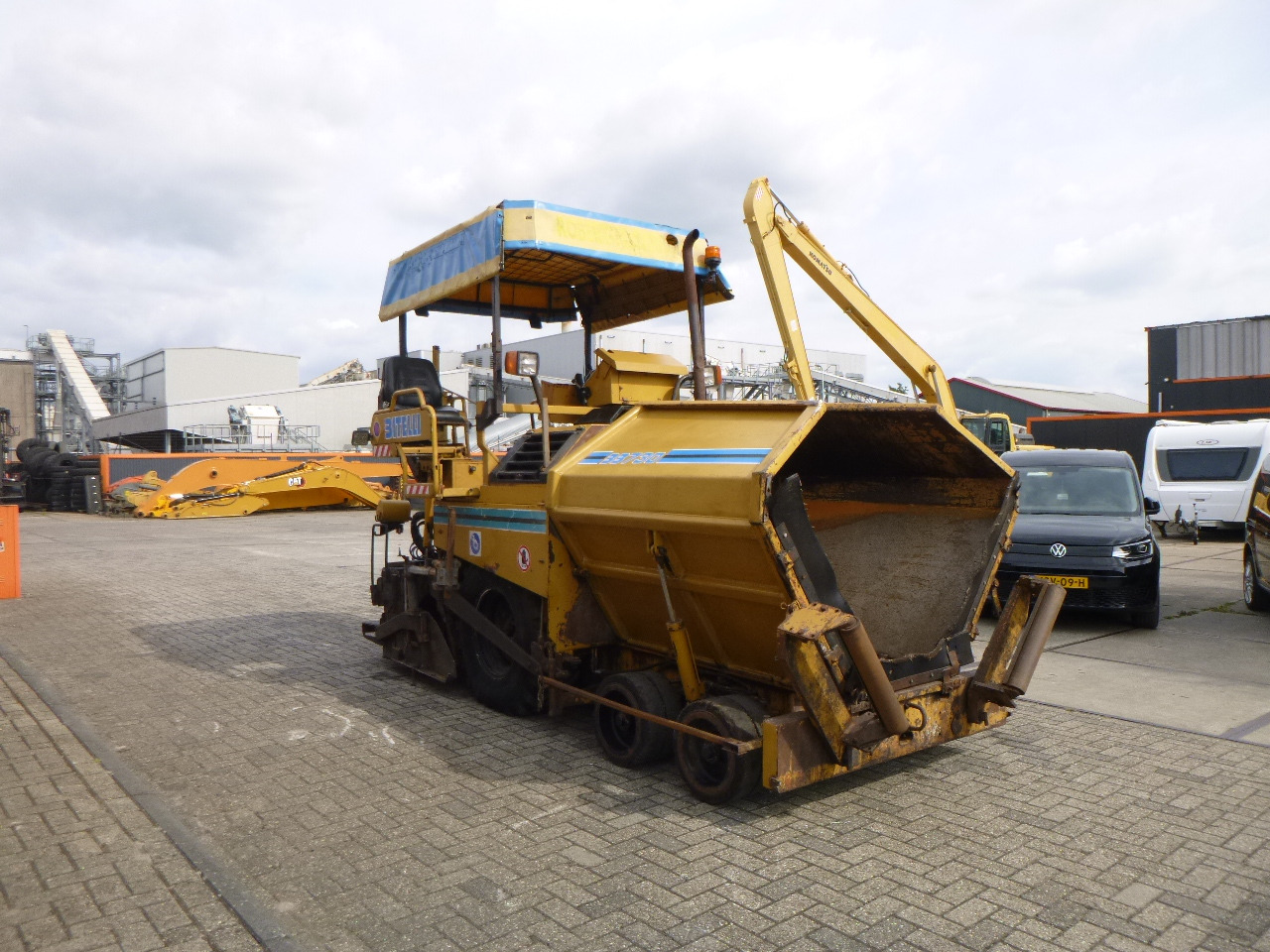 CATERPILLAR BB730 - מרצף אספלט: תמונה 5 CATERPILLAR BB730 - מרצף אספלט: תמונה 5