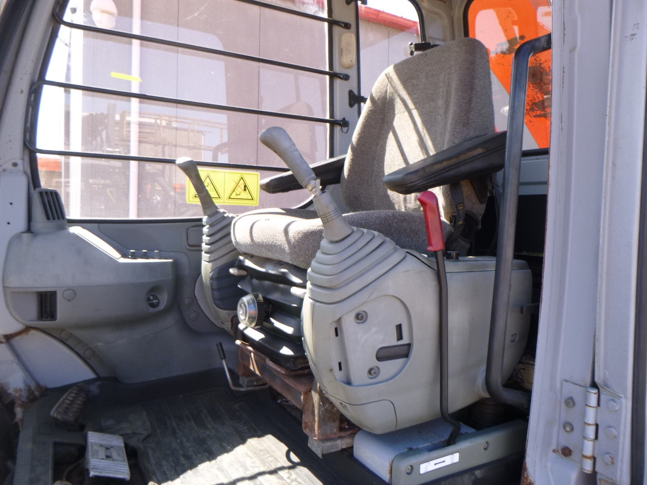 מטפל בפסולת/ תעשייתי FIAT-HITACHI EX455 Stationary dock/ship material handler: תמונה 24