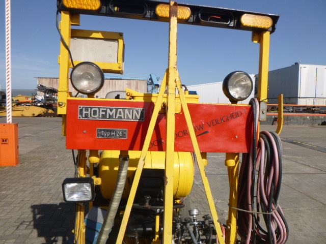 מכונת אספלט HOFMANN H25 Cold Paint road marker: תמונה 16