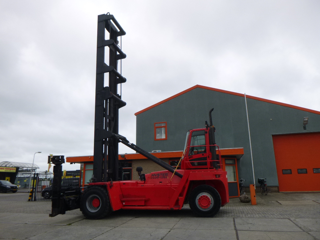 HYSTER H22.00XM-12EC - מפעיל מכולות: תמונה 2 HYSTER H22.00XM-12EC - מפעיל מכולות: תמונה 2