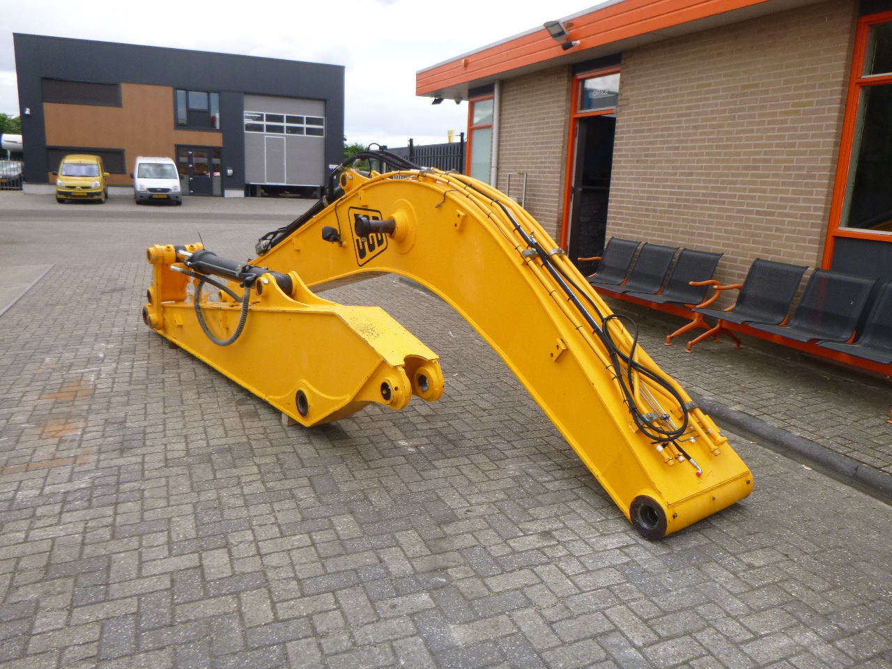 JCB JS200/JS210/JS220 - זרוע עבור מחפר סורק: תמונה 3 JCB JS200/JS210/JS220 - זרוע עבור מחפר סורק: תמונה 3